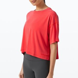 Lululemon Ease of It All Short Sleeve Tee size M/L